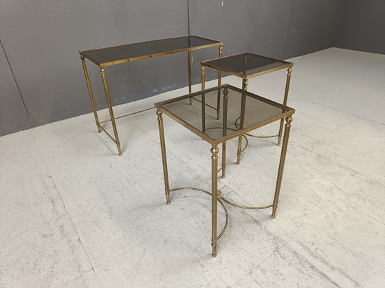 Image 1 of Neoklassizistischer Couchtisch aus vergoldetem Metall im Stil von Maison Jansen, 1960er Jahre