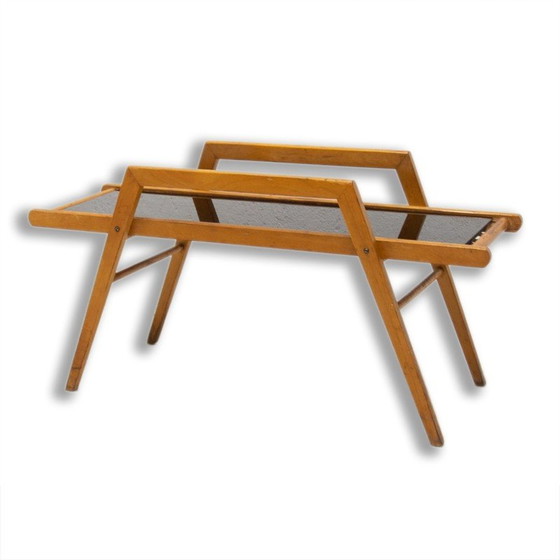 Image 1 of Mid Century Pflanzenständer aus Buchenholz mit gewebtem Leder, Tschechoslowakei 1970er Jahre