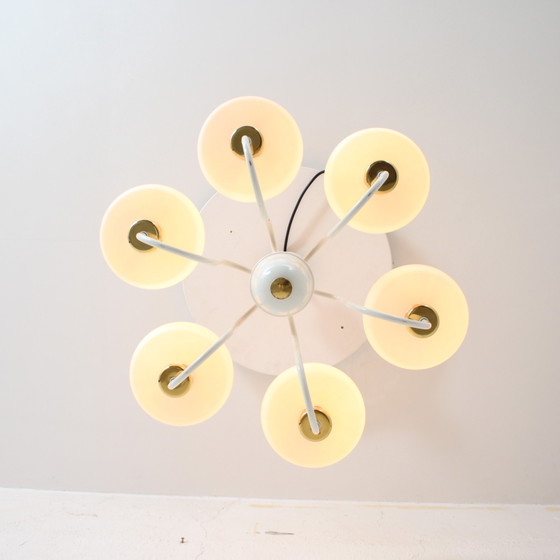 Image 1 of Milchglas-Kugellampe aus der Mid-century