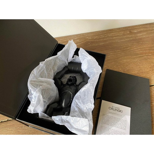 King Kong vintage matte black von Richard Orlinski, 2023