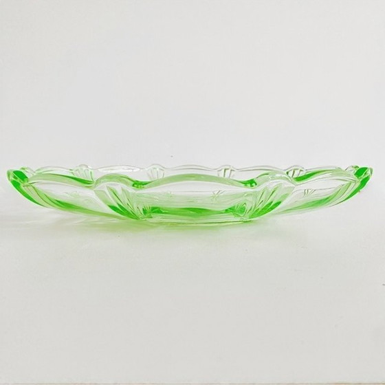 Image 1 of Uranglas anna grün neon glas schale 1930s