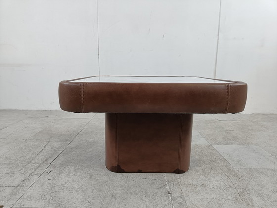 Image 1 of De Sede Couchtisch aus Leder und Marmor