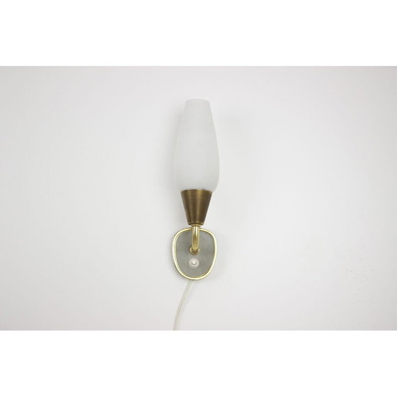 Image 1 of Deutsche Wandlampe aus Messing und Glas, Mid Century, 1960er Jahre