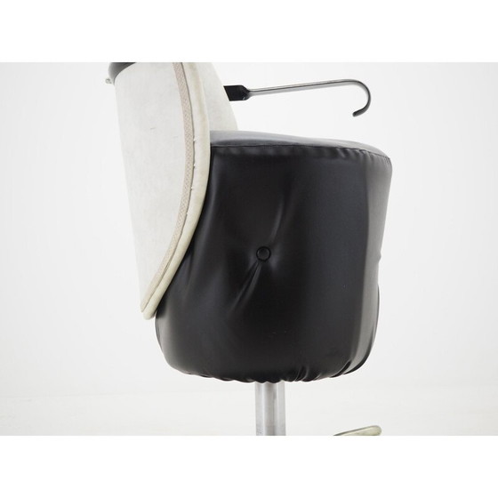 Image 1 of Vintage drehbarer und verstellbarer Friseurstuhl 1970