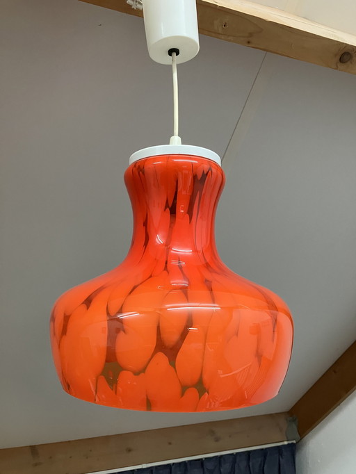 Vintage Orange/Rot Opalin und Glas Pendelleuchte 60er/70er Jahre