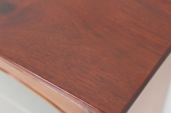 Image 1 of Top! englische Vitrine, Schrank, Vertiko aus Mahagoni, restauriert