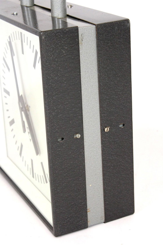 Image 1 of Große doppelseitige Eisenbahnuhr von Pragotron, 1980er Jahre