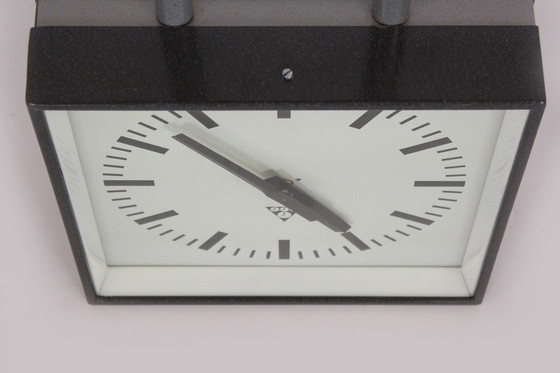 Image 1 of Große doppelseitige Eisenbahnuhr von Pragotron, 1980er Jahre