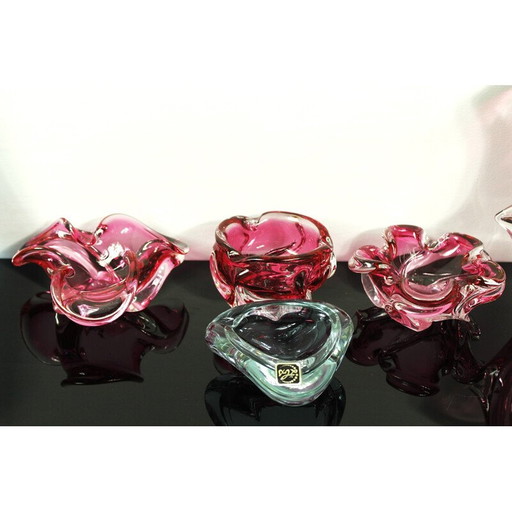 6 Gläser aus rosa und blauem metallurgischem Glas von Miroslav Klinger für Železný Brod, 1960