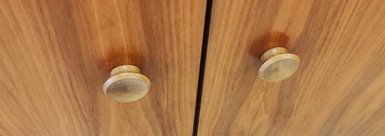 Image 1 of alter Schrank