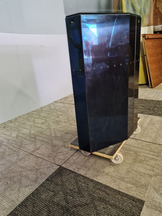 Image 1 of Epischer Esstisch von Gubi