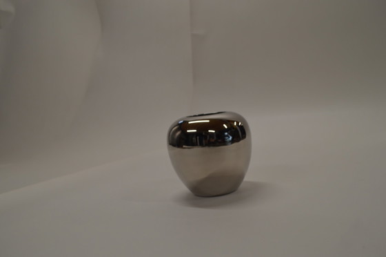 Image 1 of Vase genietet