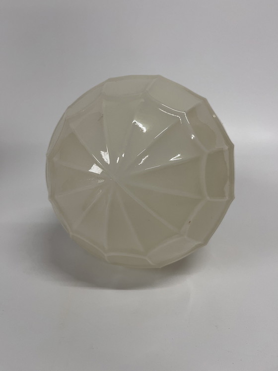 Image 1 of Cremefarbene Thabur-Deckenleuchte mit dunkler Bakelit-Halterung