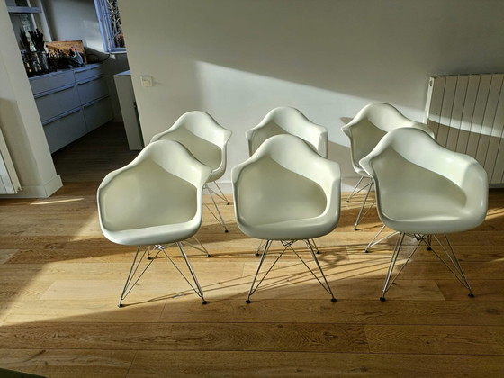 Image 1 of 6x Vitra Eames Dar Esstischstuhl