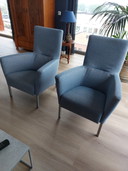 2x Moderner Sessel