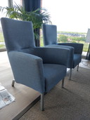 2x Moderner Sessel