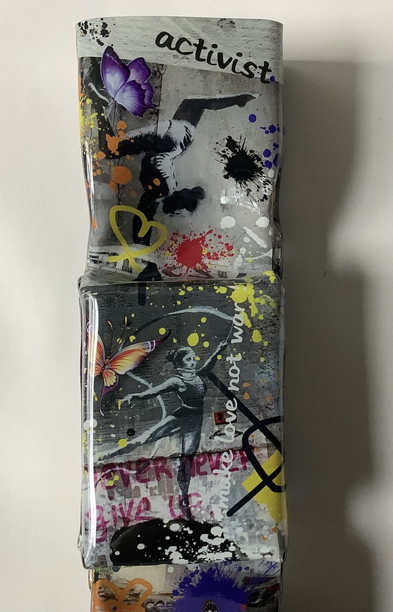 Image 1 of Ad van Hassel Ukraine Plexiglas Toffee + Grafitti Briefmarkenbogen.