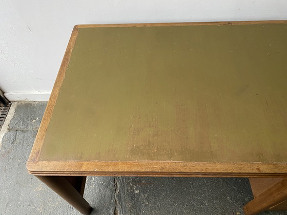 Image 1 of Mid-Century 1950'S Vintage Ministerium der Verteidigung (Mod) Schreibtisch