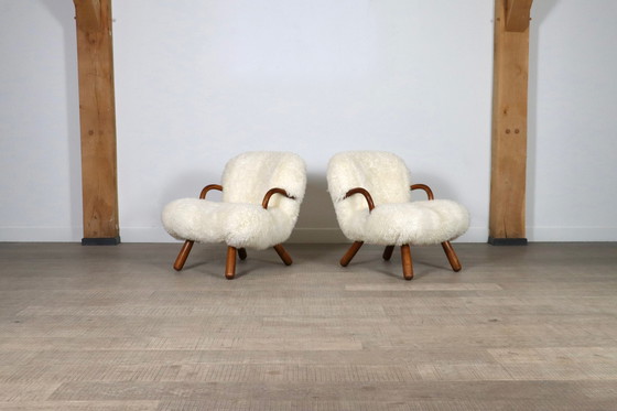 Image 1 of Frühes Paar Arnold Madsen Clam Chairs aus lockigem Schaffell, Madsen & Schubell, 1944