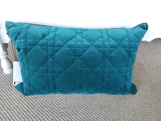 Image 1 of SAHCO Hudson-Kissen