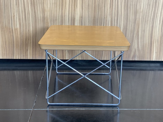 Image 1 of Vitra Eames LTR Blattgoldtisch