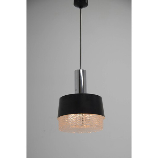 Vintage Pendelleuchte aus Glas und schwarzem Metall von Napako, Tschechoslowakei 1970