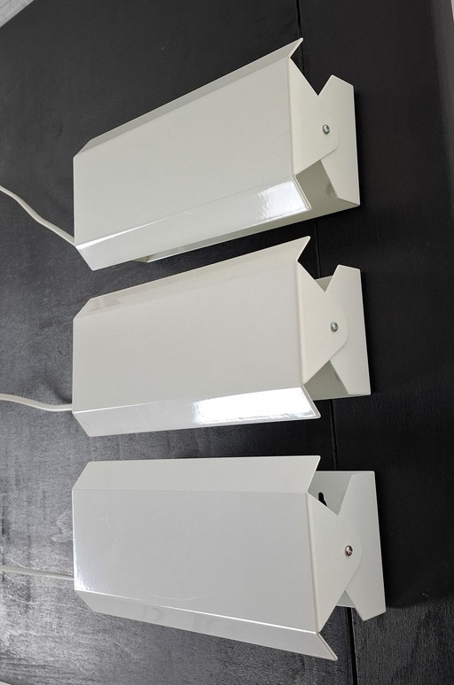 3X Wandleuchte Massiv