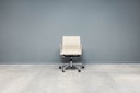 Eames EA117 Bürostuhl
