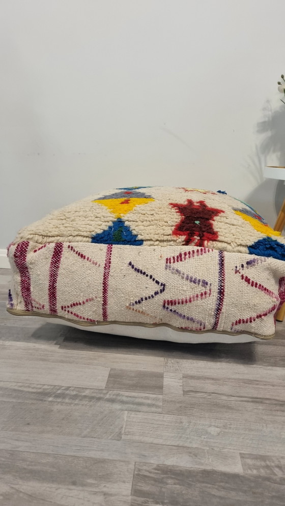 Image 1 of Schöne Neon Berber Pouf, marokkanische Sitzkissen.