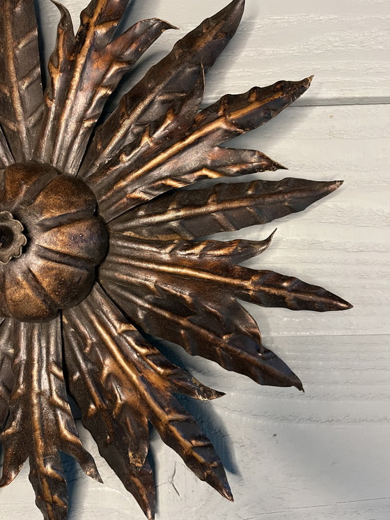 Image 1 of Mid Century Sunburst Wandleuchte