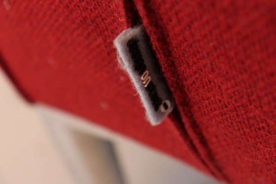 Image 1 of Design on Stock Heelz Sofa