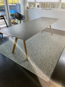HAY cph30 lackiertes Eichenschwarzes Linoleum
