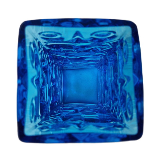 Image 1 of Eneryda Glasbruk - Quadratische blaue Vase mit geometrischem Dekor
