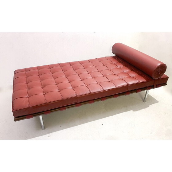 Image 1 of Vintage Barcelona burgunderrotes Leder-Tagesbett von Ludwig Mies van der Rohe für Knoll, 1990er Jahre