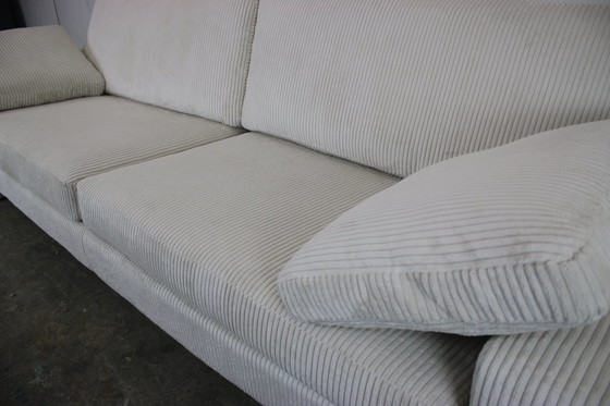 Image 1 of Cor Conseta Couch Viersitzer Cordstoff Weiß Sofa& Hocker Neubezug