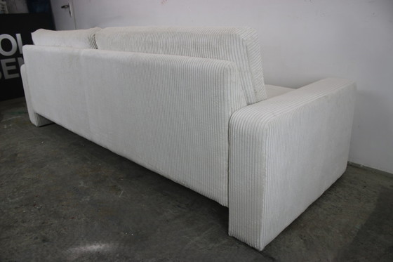 Image 1 of Cor Conseta Couch Viersitzer Cordstoff Weiß Sofa& Hocker Neubezug