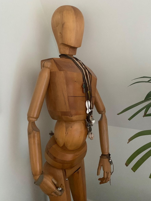 VIntage Schaufensterpuppe aus Holz und in Lebensgröße