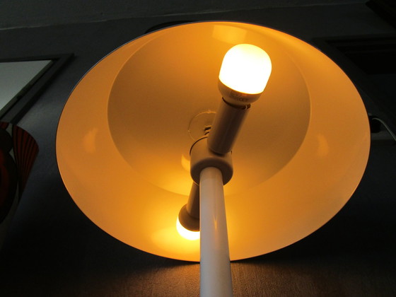 Image 1 of Schöne Retro-Tischlampe