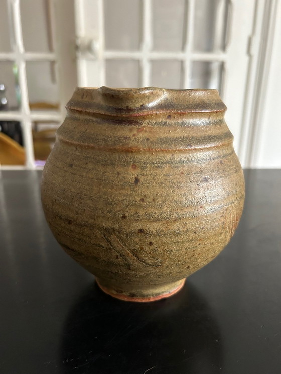 Image 1 of Krug Aus Sandstein Signiert Jg