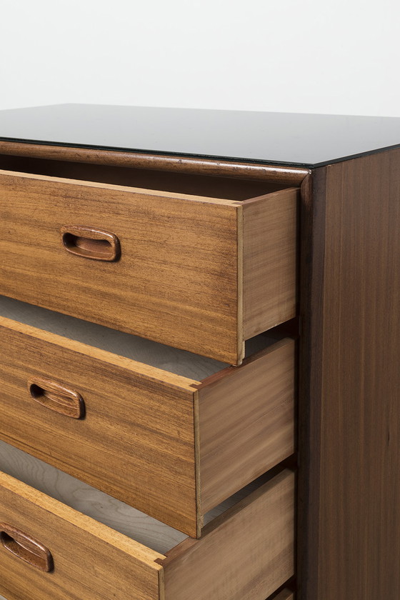 Image 1 of Mid-Century Kommode aus Teakholz