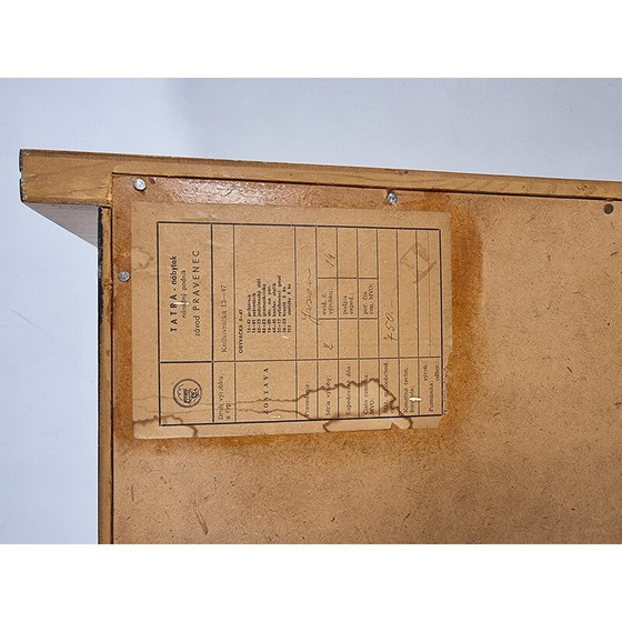 Image 1 of Alte braune Vitrine für Tatra, Tschechoslowakei 1970