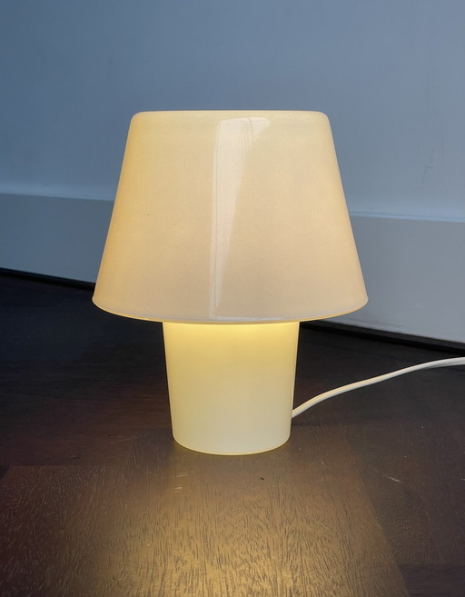 Ikea Gavik Pilz Tischlampe