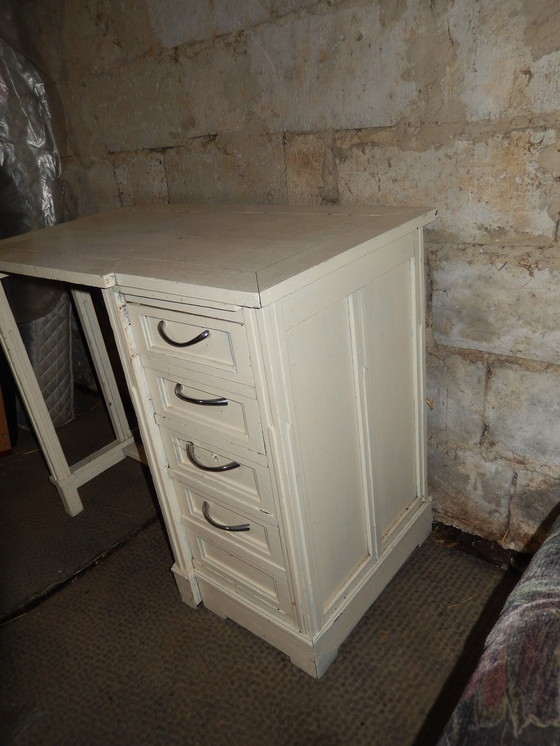 Image 1 of Vintage-Schreibtisch aus Holz