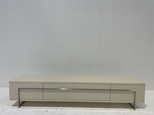 Bert Plantagie Vision Audiomöbel