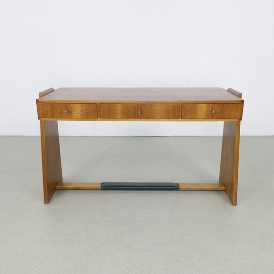 Image 1 of Schreibtisch aus Nussbaumholz mit Schubladen, 1960