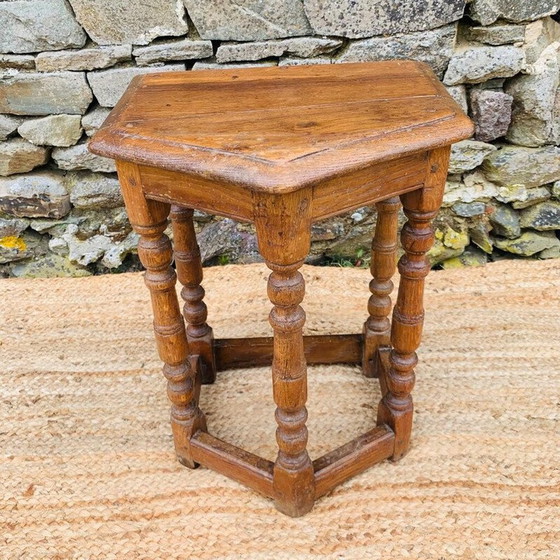 Image 1 of Fünfeck-Sattel aus Eiche, 1950