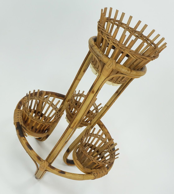 Image 1 of Mid Century Pflanzenständer Rack 1950S 60S Bambus Rattan Hawaii Tiki Ära