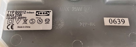 Image 1 of IKEA IVIKEN „Eiswürfel“-Tischleuchte – Vintage-Design der 90er Jahre