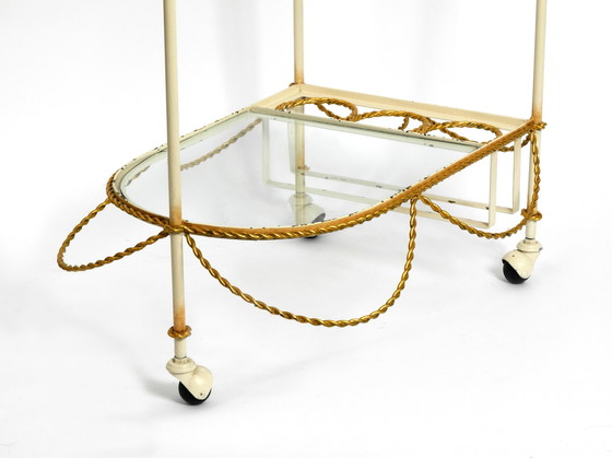 Image 1 of Sehr seltener italienischer Mid Century Modern Barwagen aus Metall in Beige und Gold mit Glaselementen