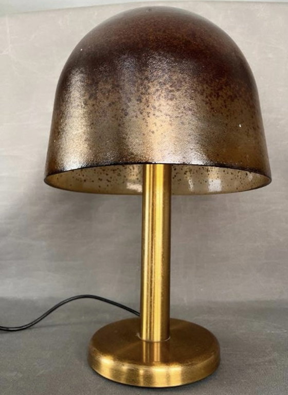 Image 1 of Eine große Peill und Putzler mundgeblasenem Glas Pilz Lampe mit massivem Messing Basis.